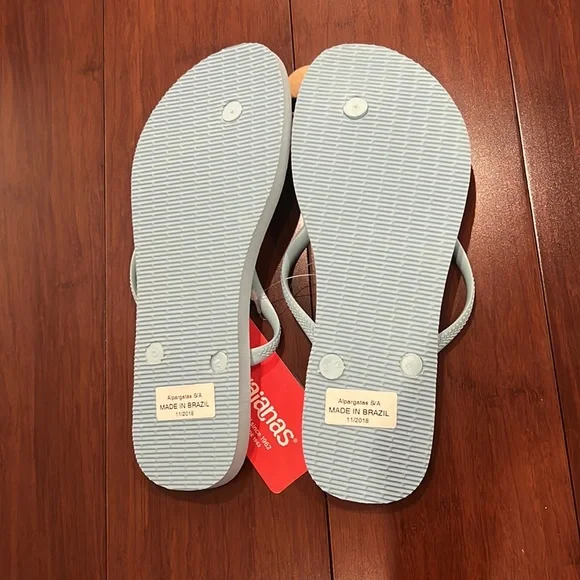 Havaianas Disney Flip Flops - Picture 2 of 6